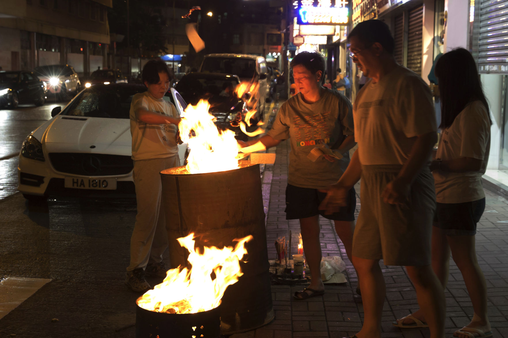Hong Kong Hungry Ghost Festival Photo Gallery